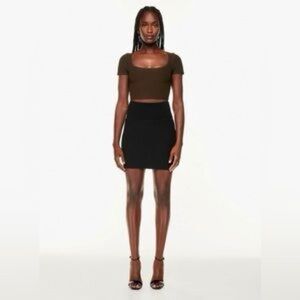 ARITZIA BABATON | Hopper skirt in Acacia | size 6